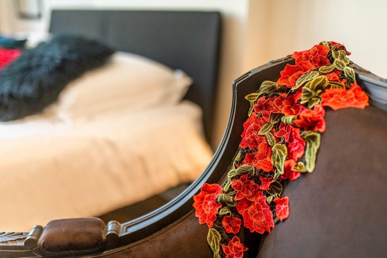 Barefoodgiulia Hotel Hasselt Luaran gambar